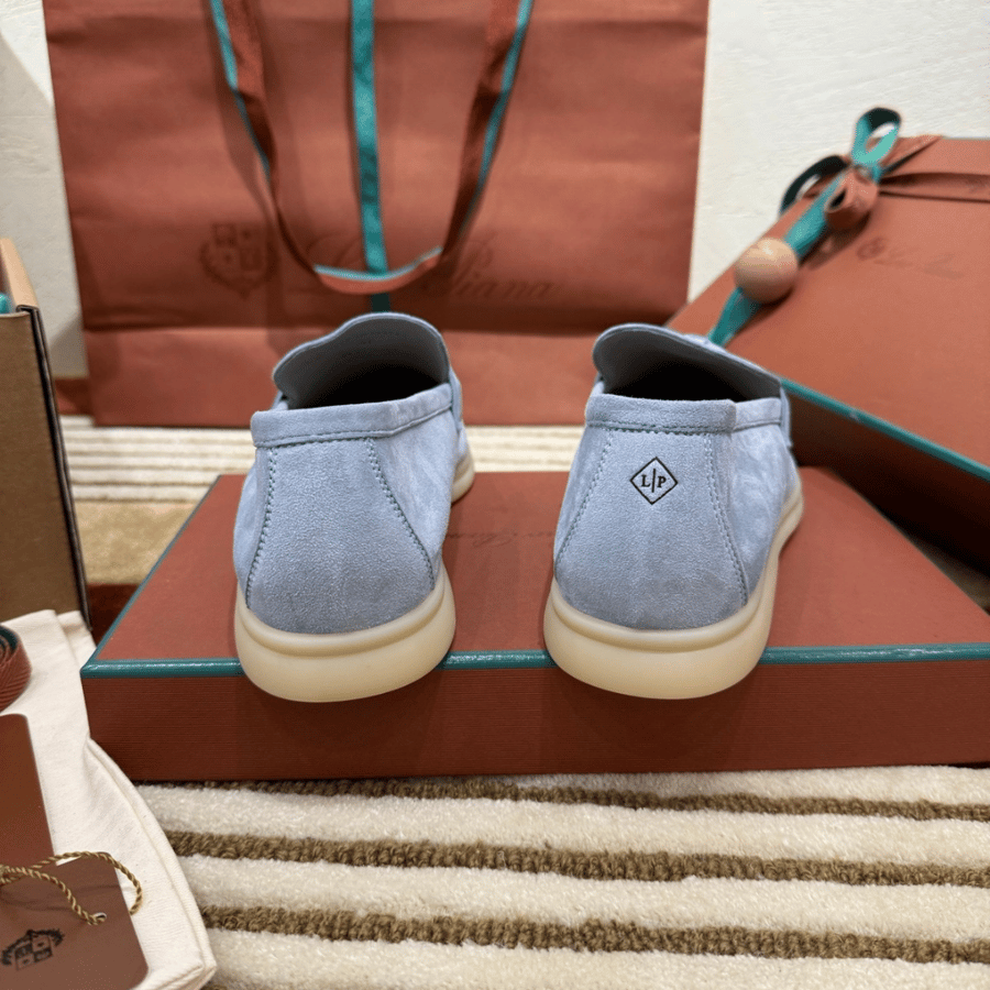 حذاء لورو بيانا نسائي Loro Piana Womens Flat Shoes