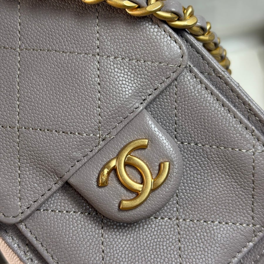 حقيبة شانيل هوبو مقاس ميني Chanel Hobo 26c Mini