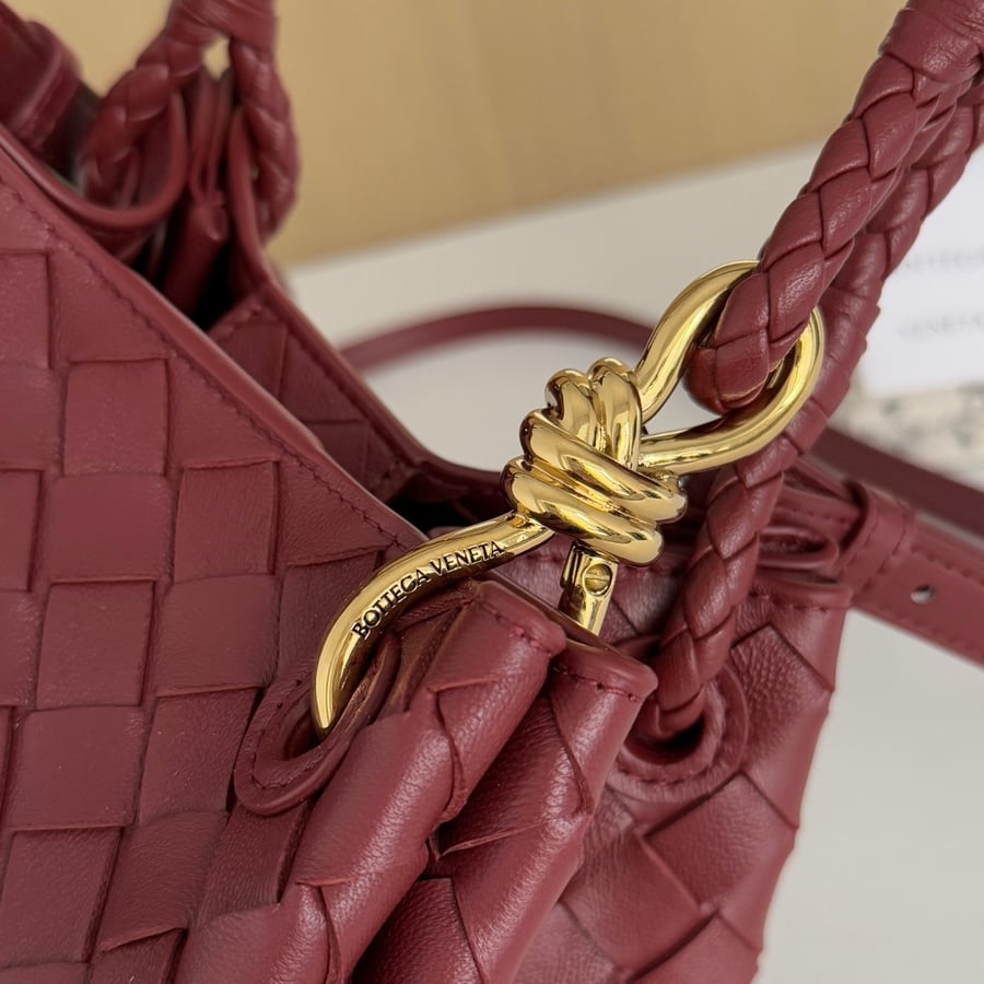حقيبة باراشوت صغيرة من أنديامو Small Andiamo Parachute Bag