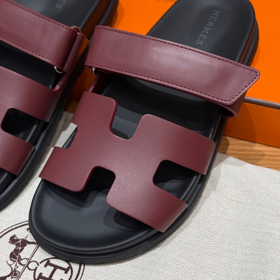 صندل نسائي هيرميس هاند ميد Hermes 225 CHYPRE SANDAL