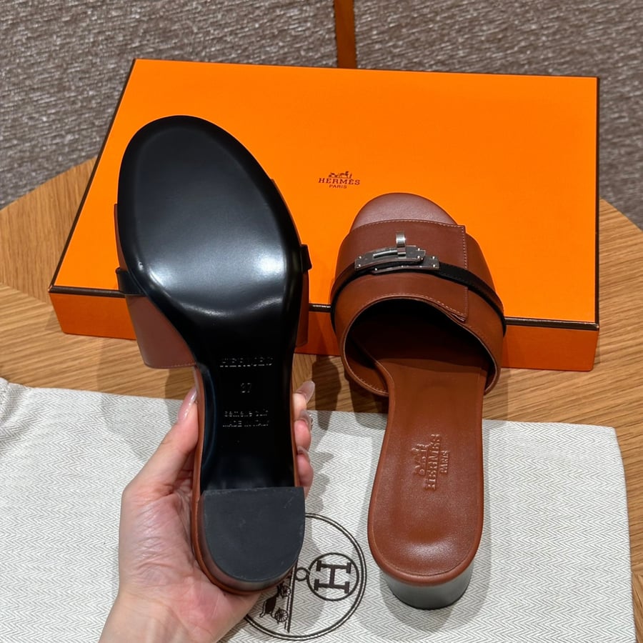 صندل جيجي كيلي بكعب عال هاند ميد Hermes 187 Gigi kelly SANDAL
