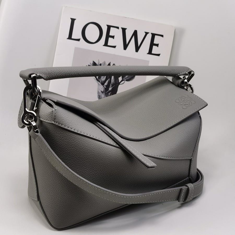 حقيبة لويفي بازل إيدج حجم صغير Small Puzzle Edge bag 24CM
