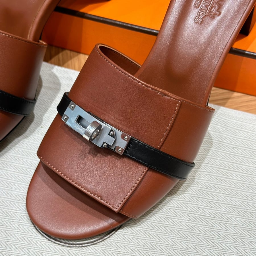 صندل جيجي كيلي بكعب عال هاند ميد Hermes 187 Gigi kelly SANDAL