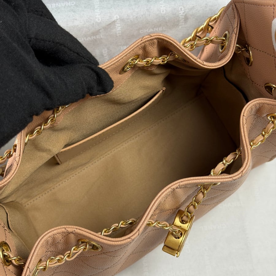 حقيبة شانيل هوبو مقاس ميني  Chanel Hobo 26c Mini