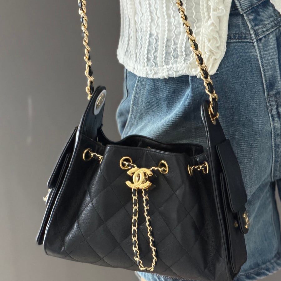 chanel-mini-hobo-caviar-leather-hardware-gold-shiny-amostore-sa-1