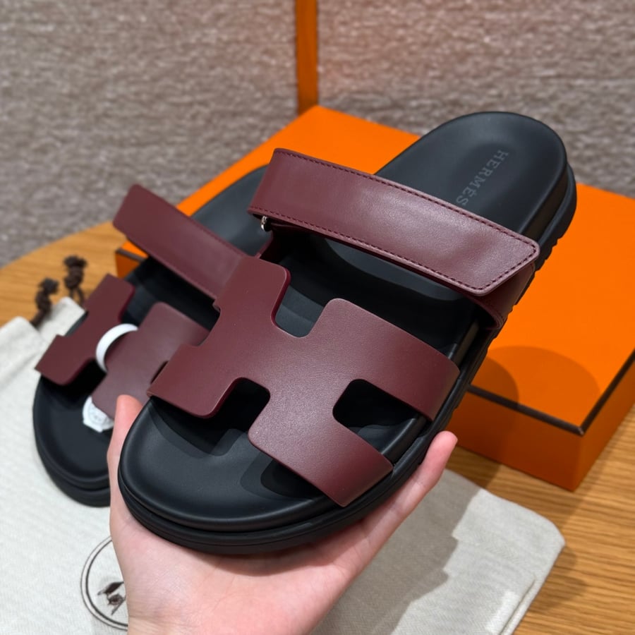 صندل نسائي هيرميس هاند ميد Hermes 225 CHYPRE SANDAL