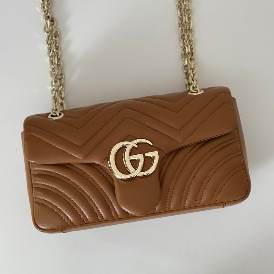 شنطة قوتشي جي جي مارومنت Gucci GG Marmont Medium Shoulder 26CM