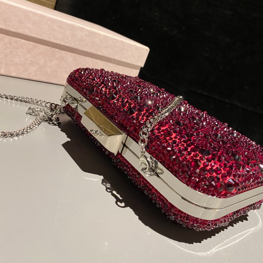 حقيبة يد كلاتش جيمي تشو مرصعة بالكريستال Jimmy Choo Cloud Clutch