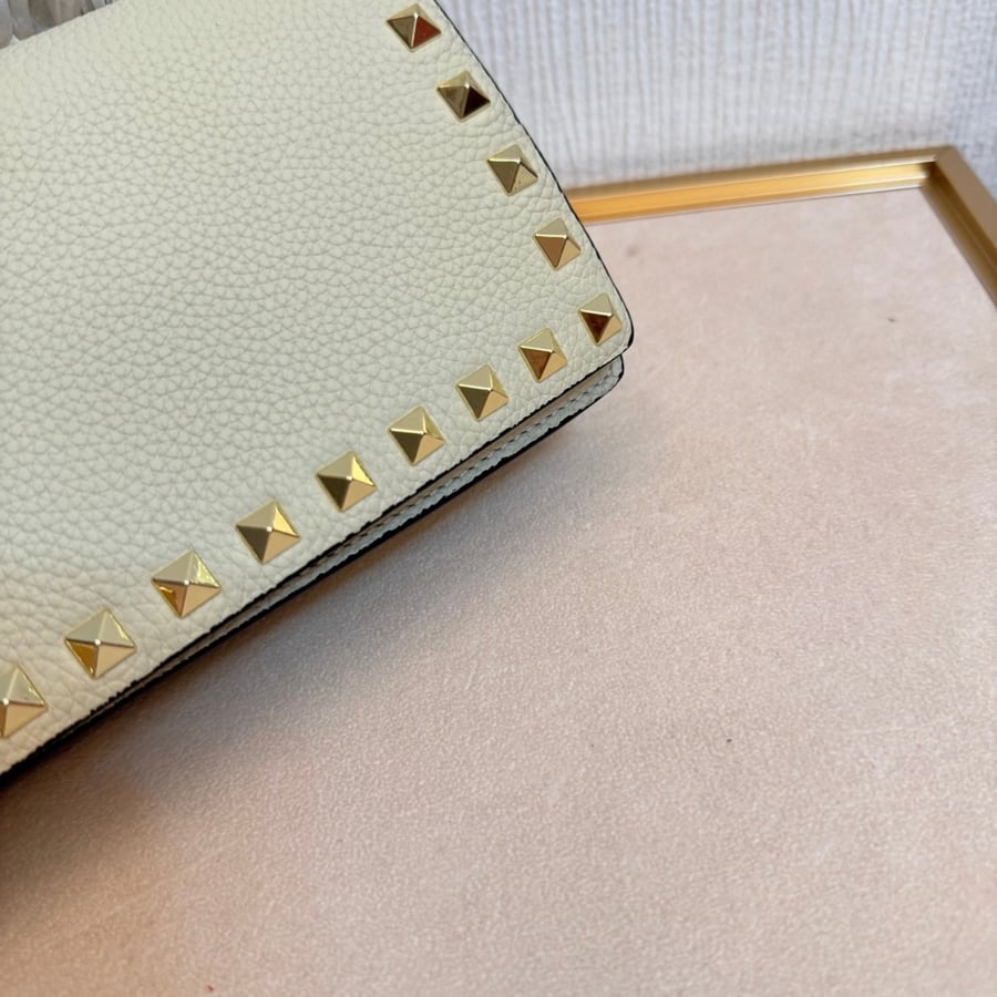 حقيبة فالنتينو Valentino Garavani Vring