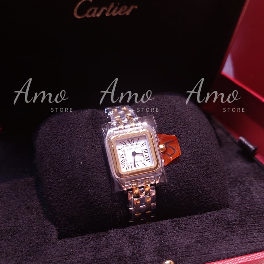 ساعة بانثر دو كارتييه الحجم الصغير مقاس 22 مم Cartier Panther