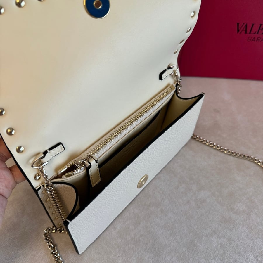 حقيبة فالنتينو Valentino Garavani Vring