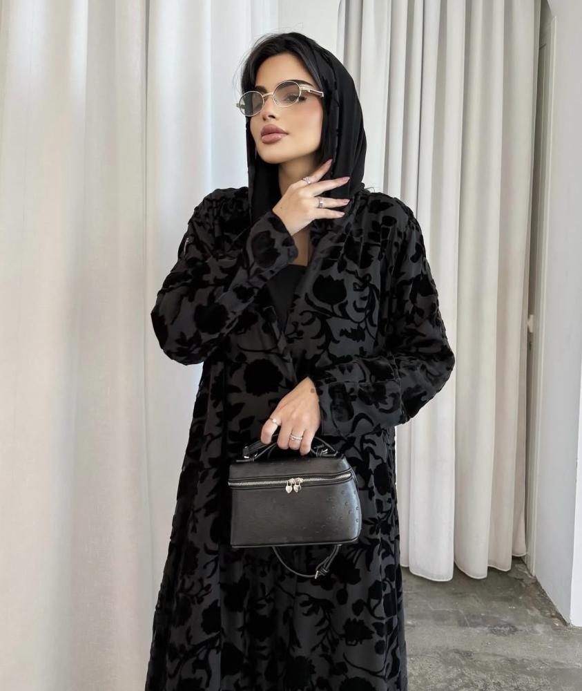 عبايه اسيا مخمل شيفون