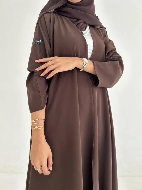 عباية بني بتصميم نص كلوش - متجر عبايات خمرة