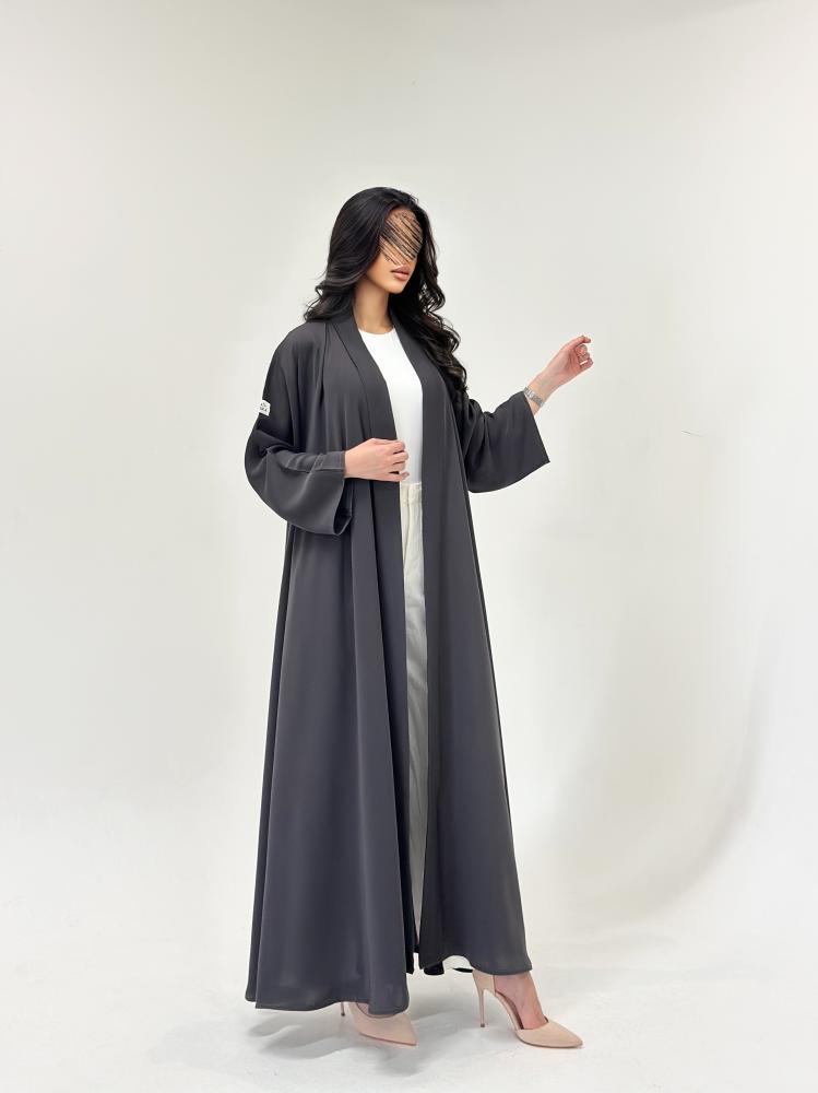 عباية كريب بارد مع ياقة امامية قصه نص كلوش