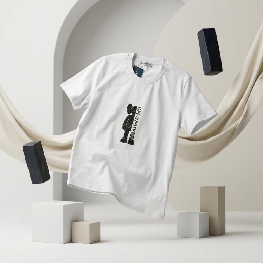 T-shirt of brand Off-White