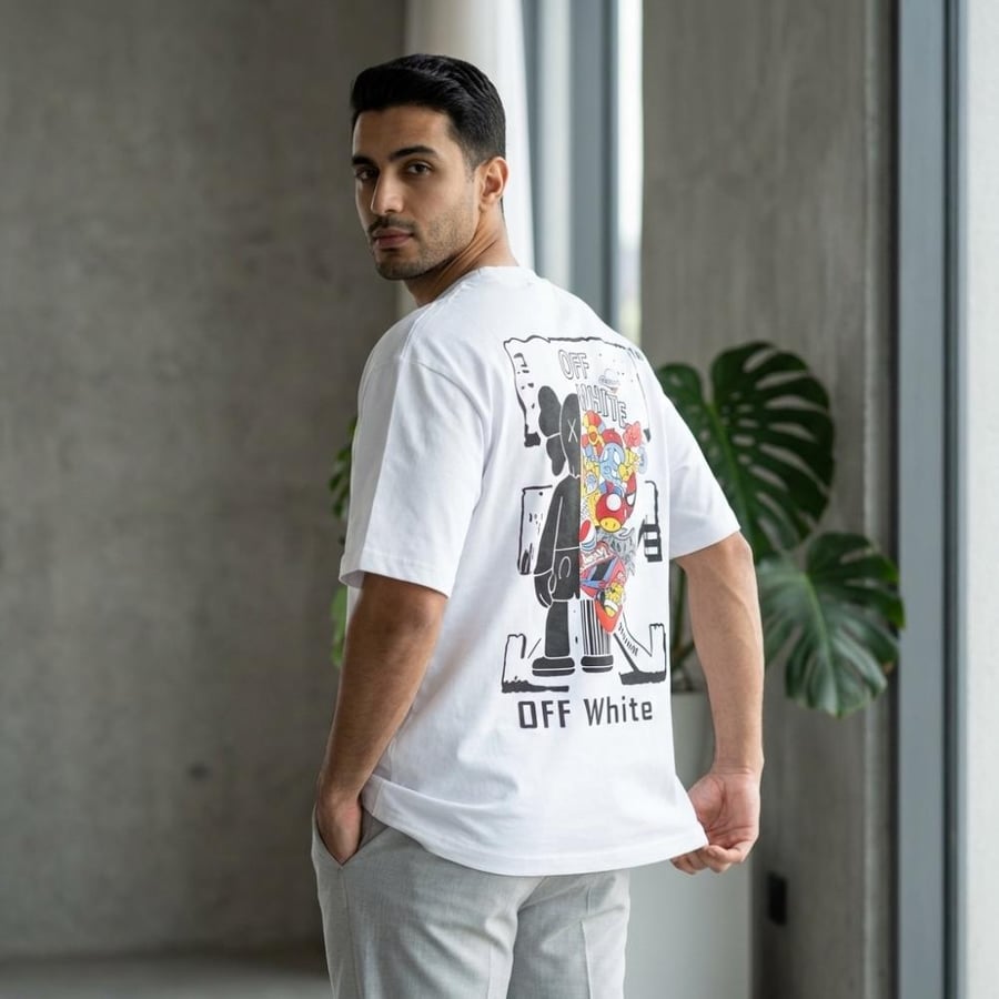 T-shirt of brand Off-White