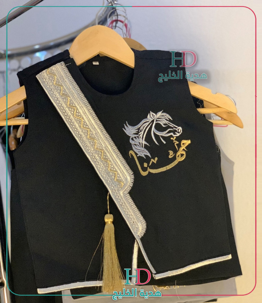 سديري البشت فضي