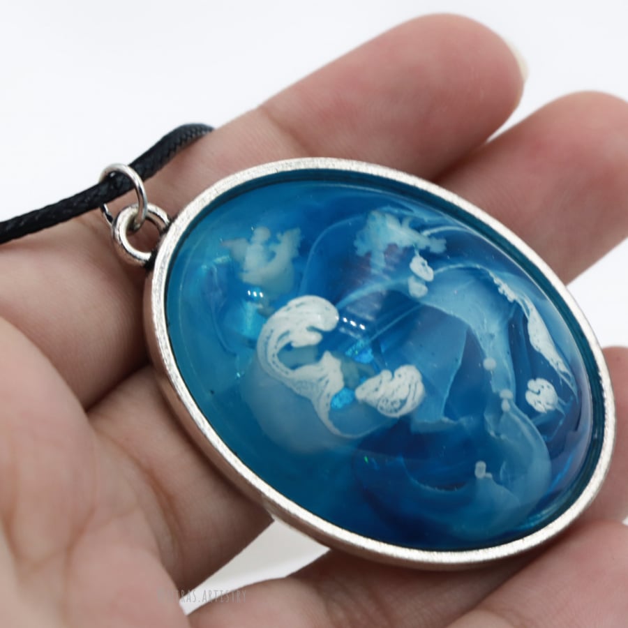Waves necklace