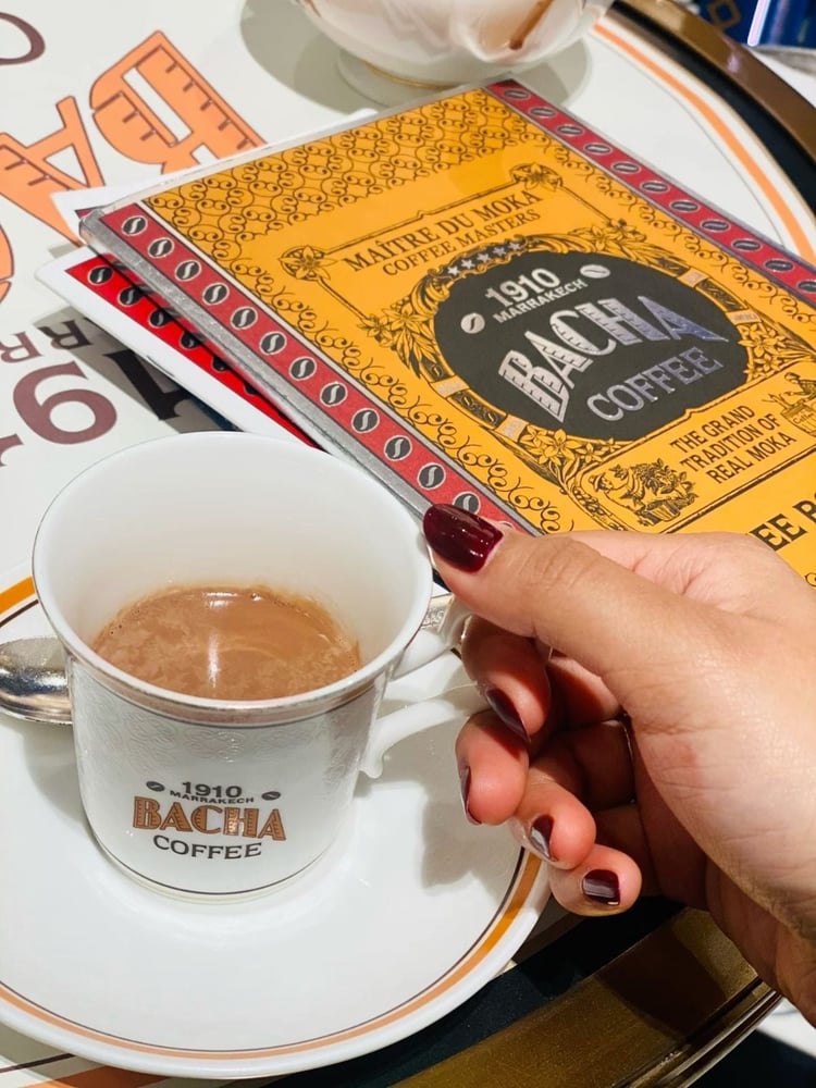 كوب وصحن باشا هيريتيج  " الكلاسيك "