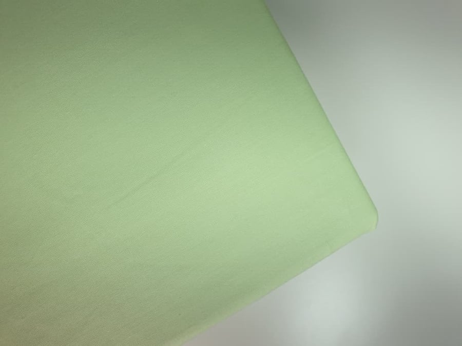 3-piece elastic sheet set in apple color, 100% cotton, single and half
