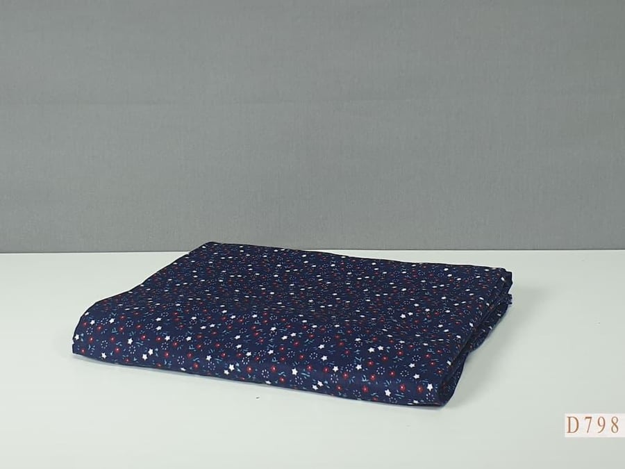 Prayer sheet with floral pattern