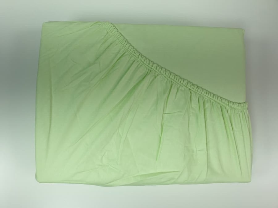 3-piece elastic sheet set in apple color, 100% cotton, single and half