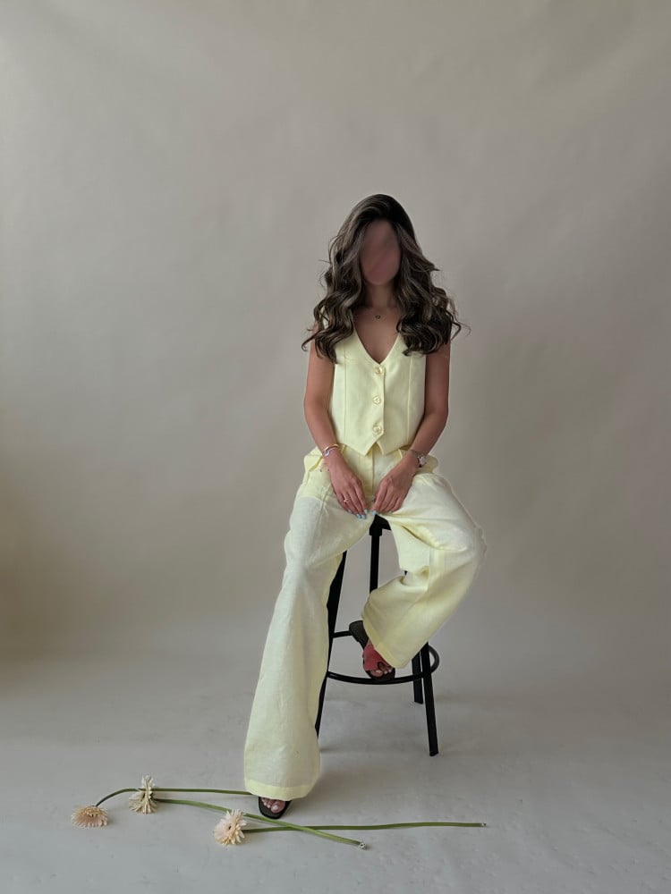 Yellow linen set