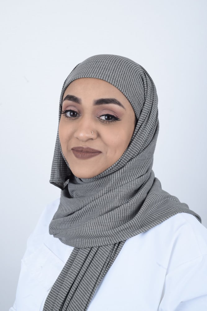 حجاب قطن مخطط موصول مع بندانة مربع