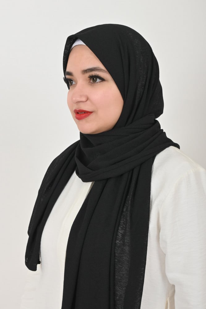 حجاب قطن شاش مميز من بلاك وينج