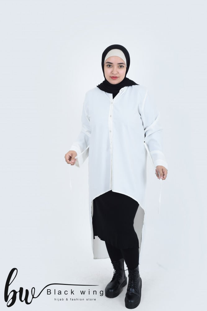 بلوزة ناعم سادة قصه من الأمام والخلف من بلاك وينج