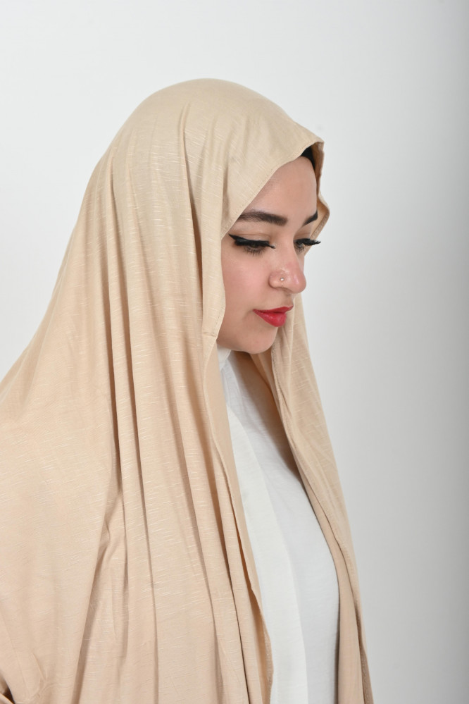حجاب قطن منمش من بلاك وينج - أناقة كاملة