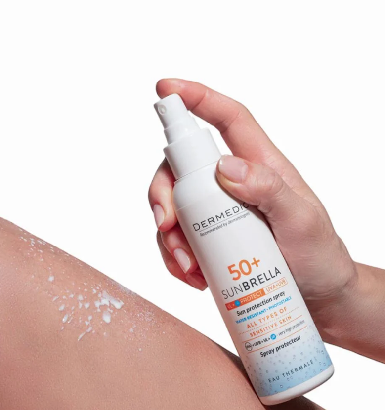 أفضل بخاخ واقي شمس سنبريلا من ديرميديك SPF50 – مناسب لجميع أنواع البشرة الحساسة