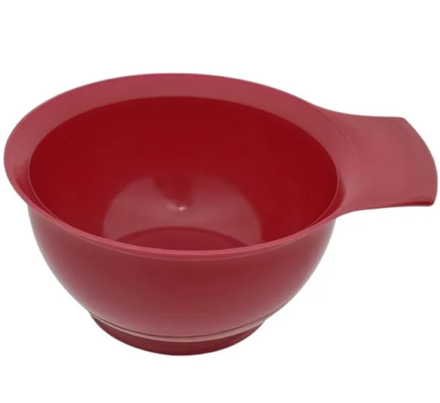 Salon System red dye bowl – a professional tool for mixing and applying dye easily