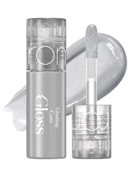 Lip gloss Glossing Color from Romand – Black Sesame Tteok S18 | Mini size and attractive shine