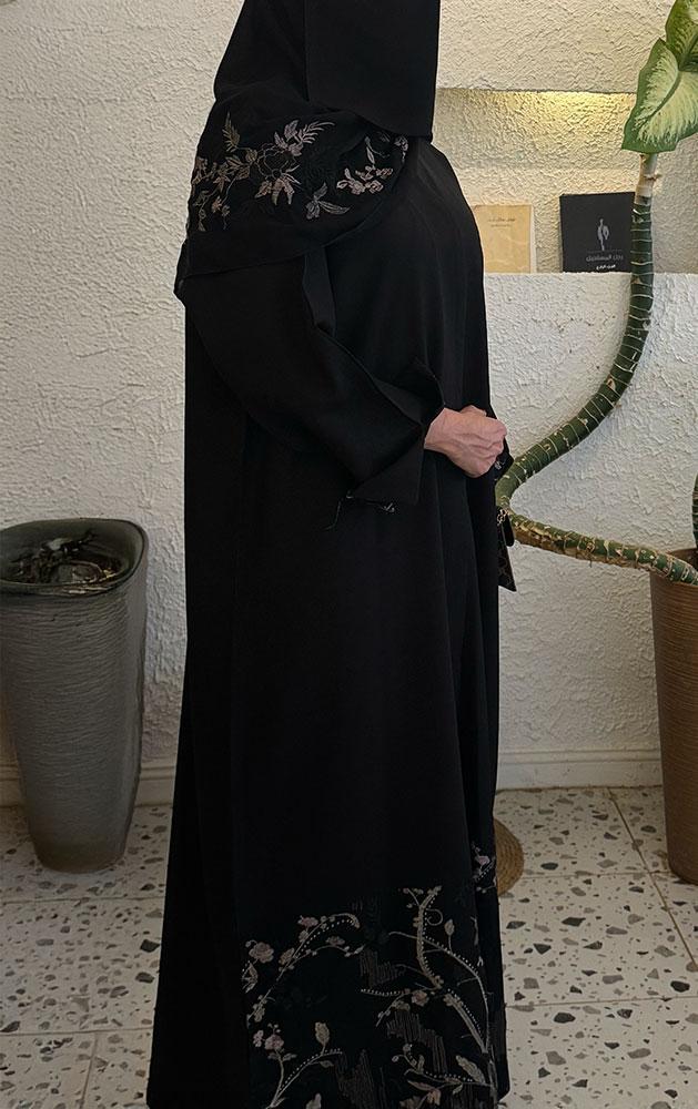 عباية روز - زاهية