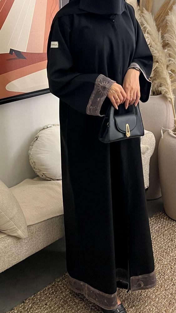 عباية لاڤين