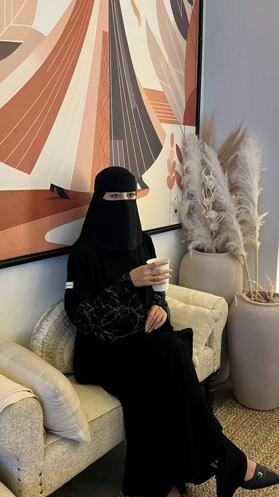 عباية سُلاف