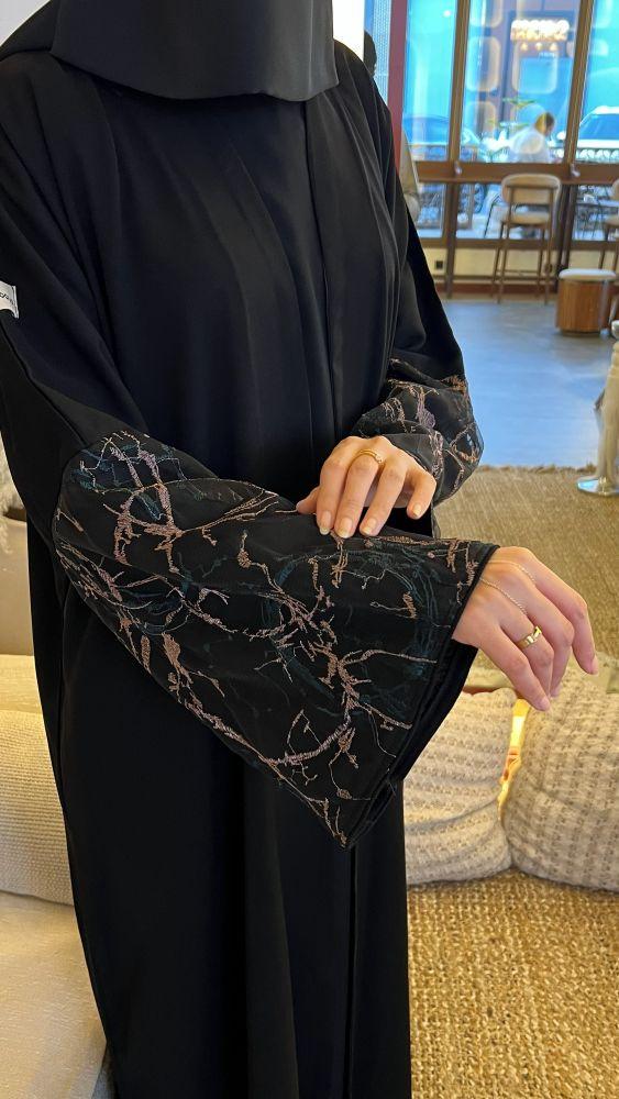 عباية سُلاف