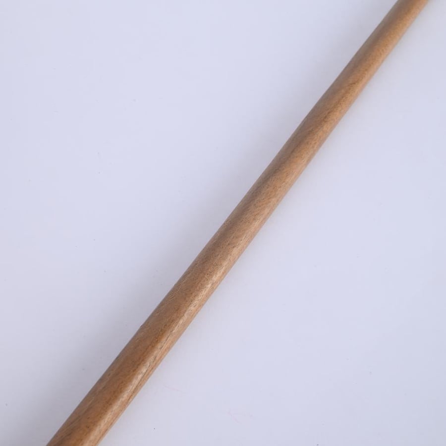 عصا اللوز