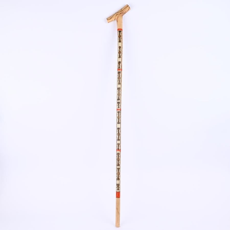 عصا عتم بزخارف السدو