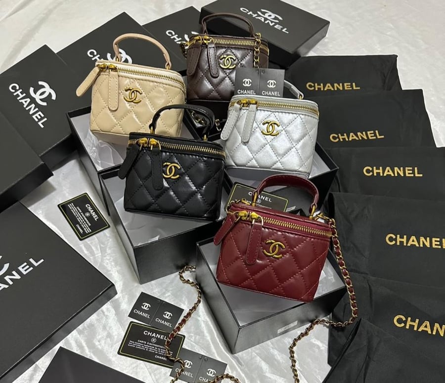 CHANEL  _High Quality
