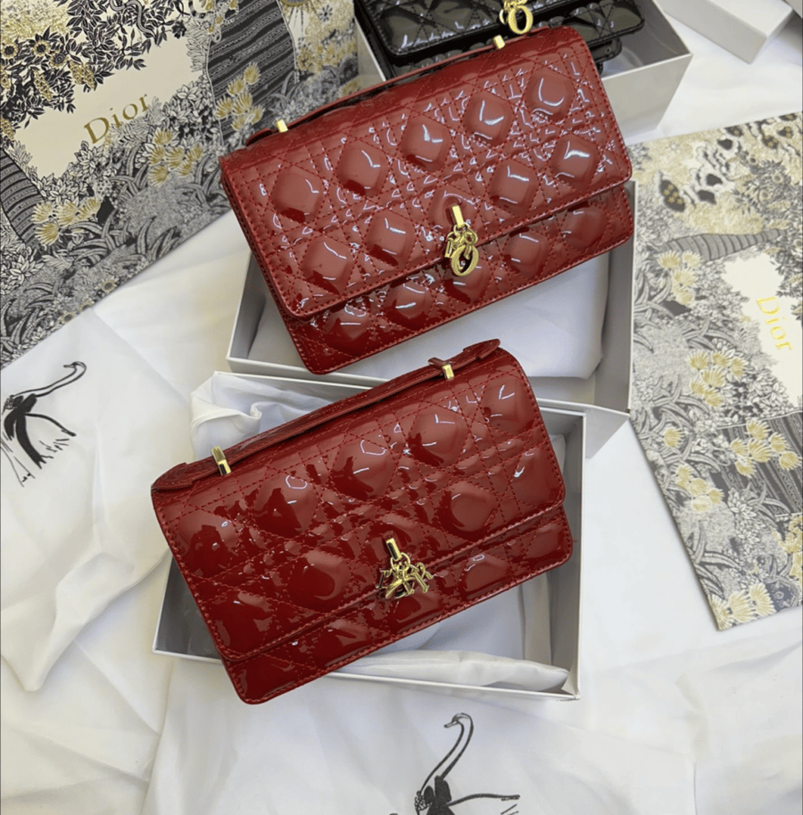 DIOR   _High Quality