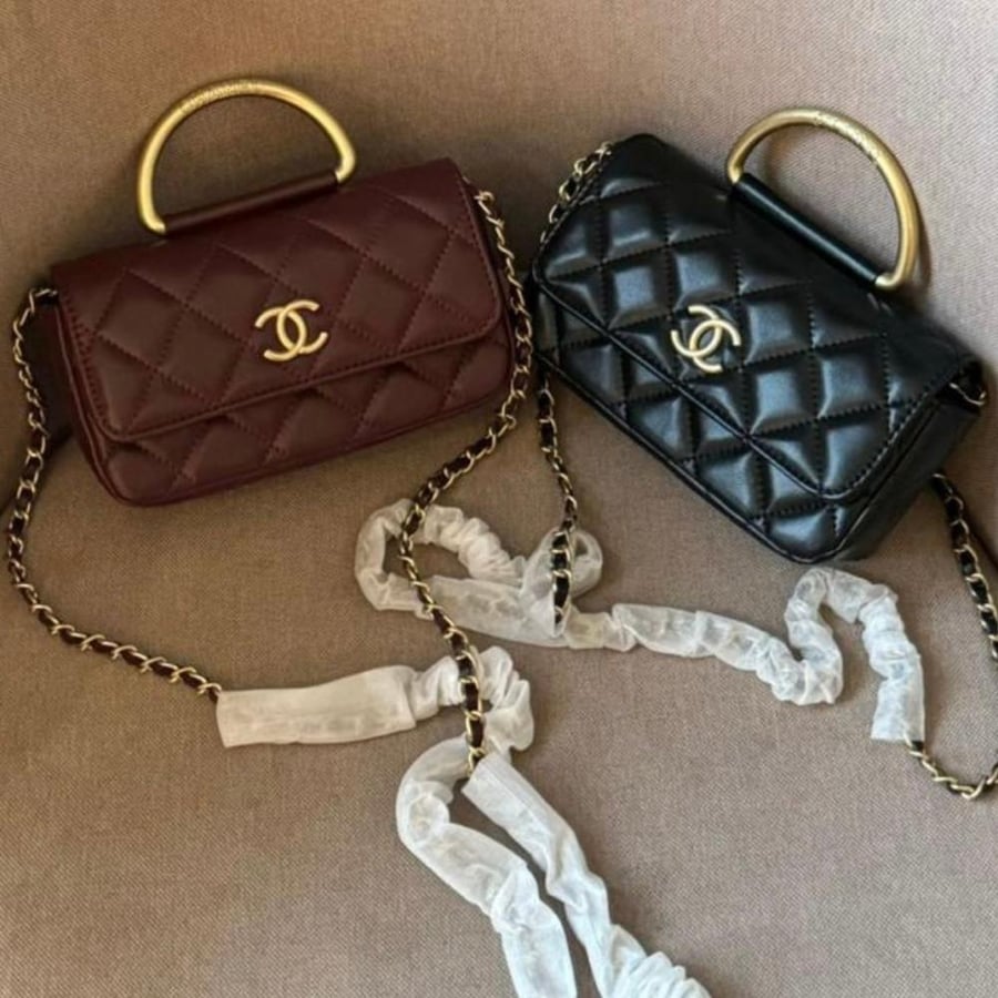 CHANEL   _High Quality