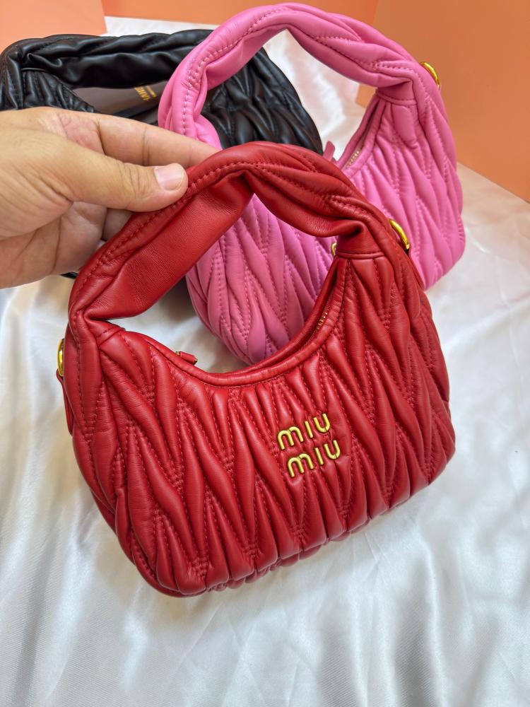 MIU MIU   _High Quality