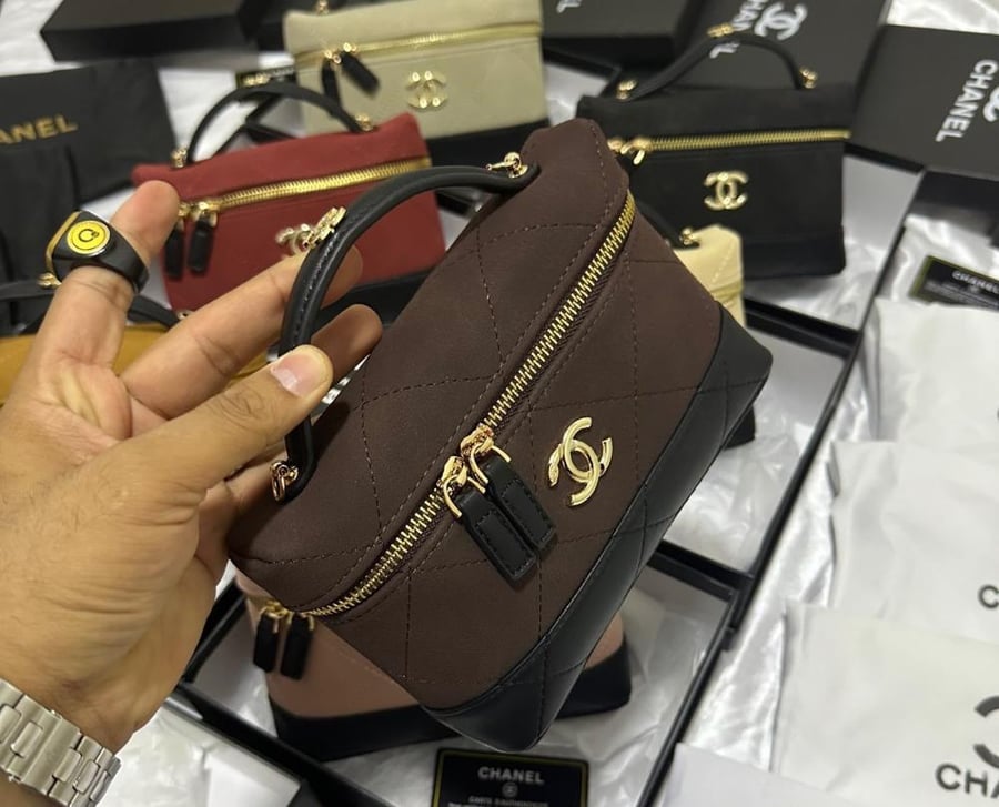CHANEL  _High Quality