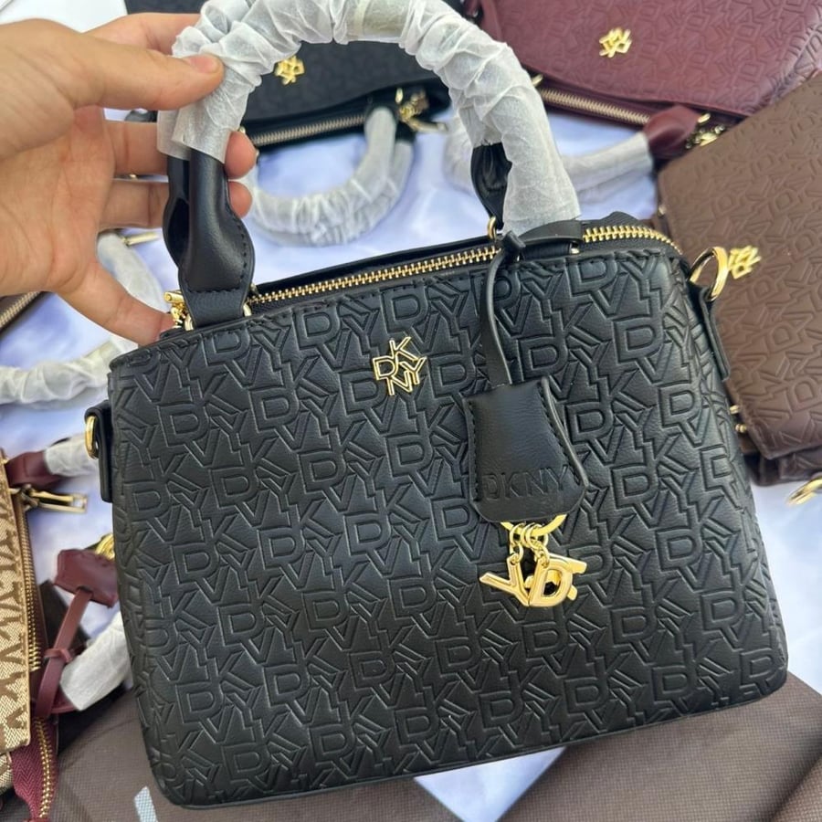 DKNY   _High Quality
