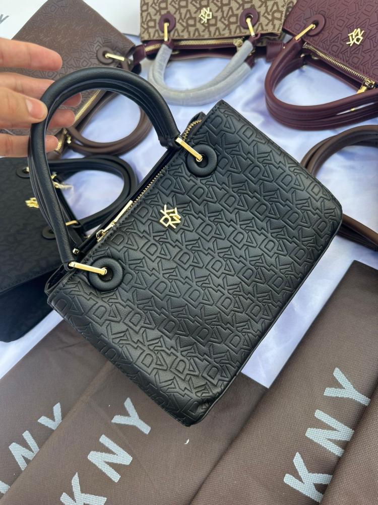 DKNY   _High Quality