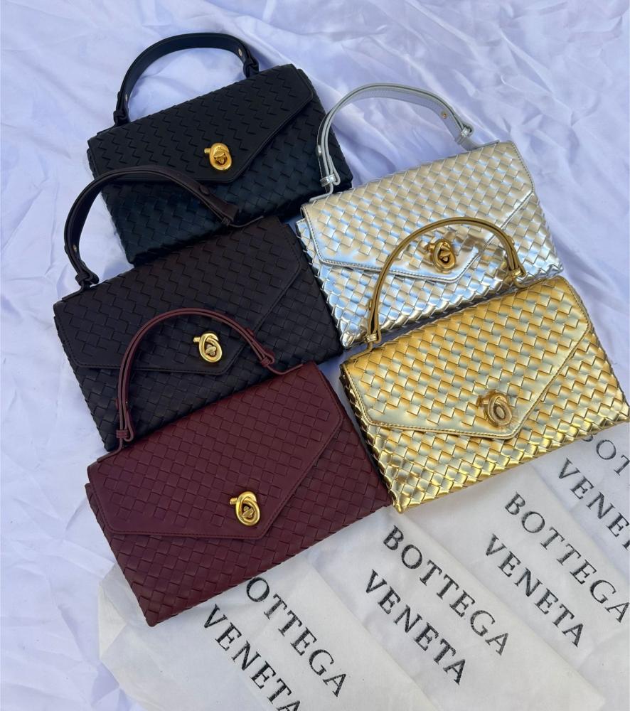 BOTTEGA _High Quality
