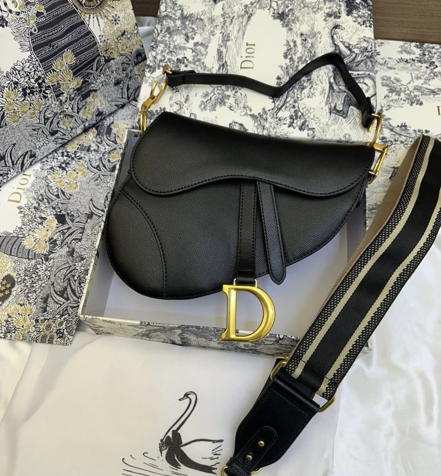 Dior   _High Quality