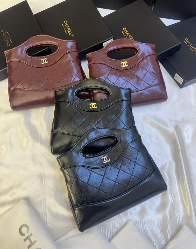 CHANEL   _High Quality